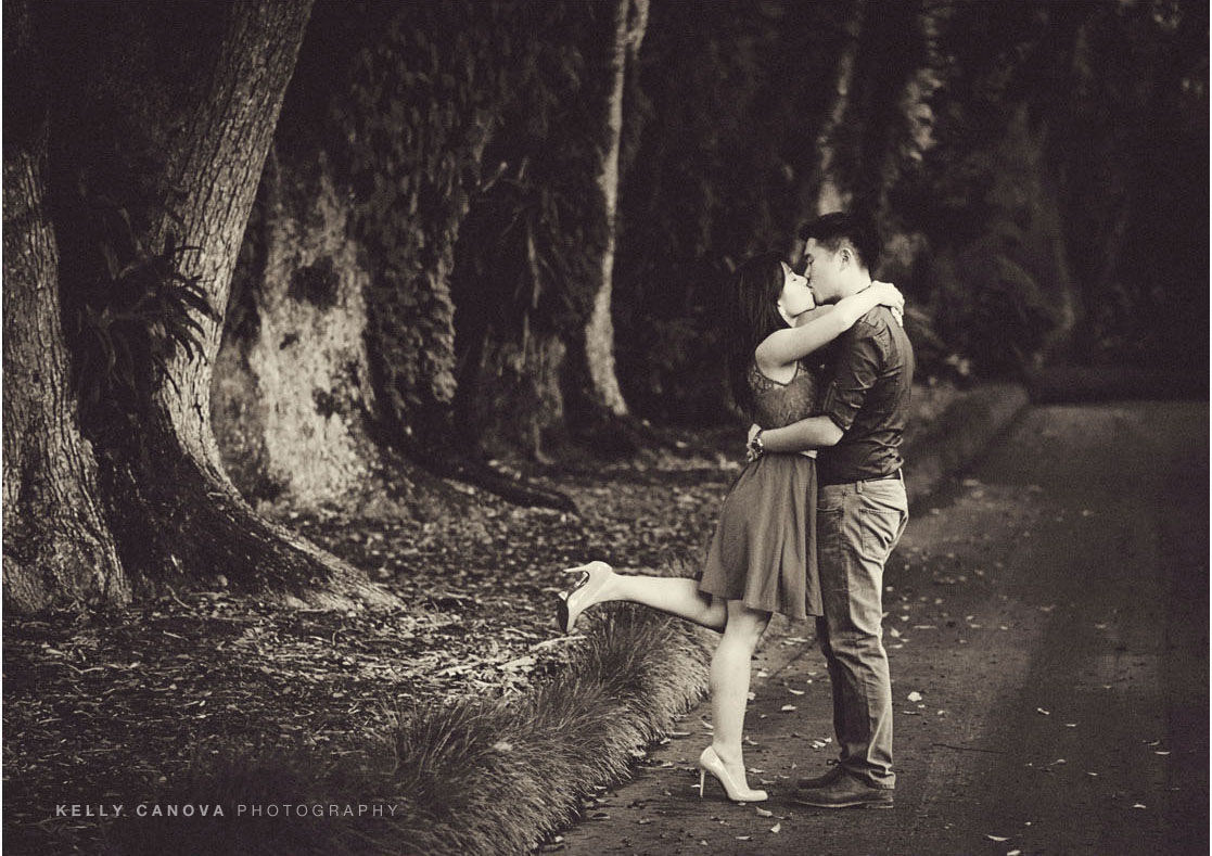 Leu Gardens Engagement Photography