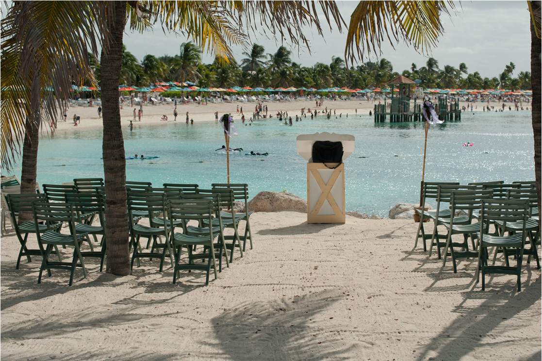 057_Disney_castaway_cay_wedding_Kelly_Canova_Photography