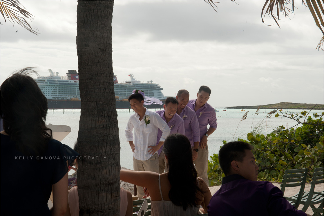 061_Disney_castaway_cay_wedding_Kelly_Canova_Photography