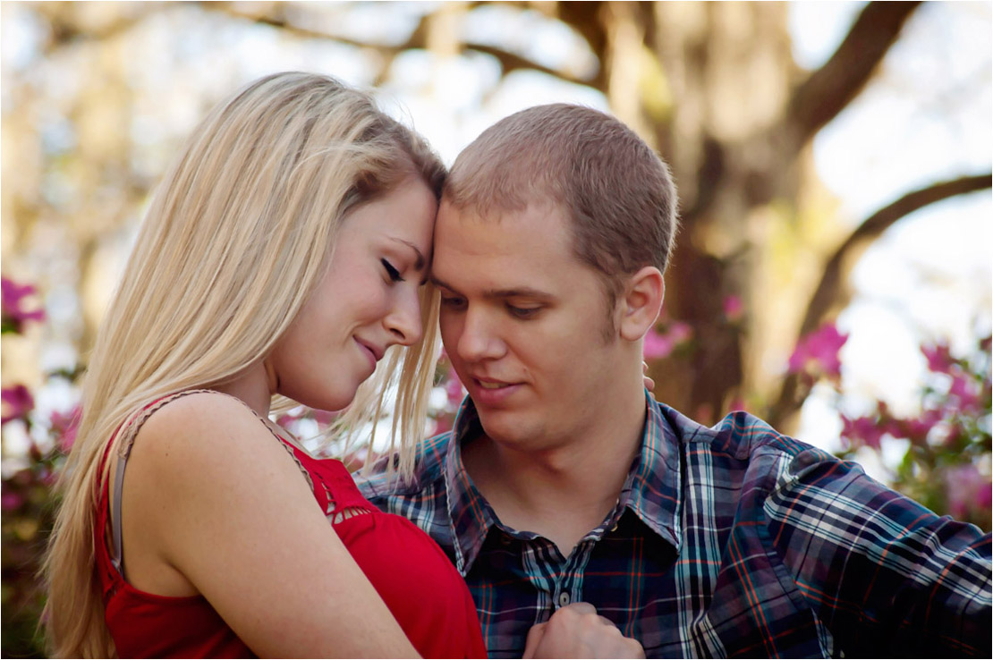 Orlando Engagement Photography - Leu Gardens