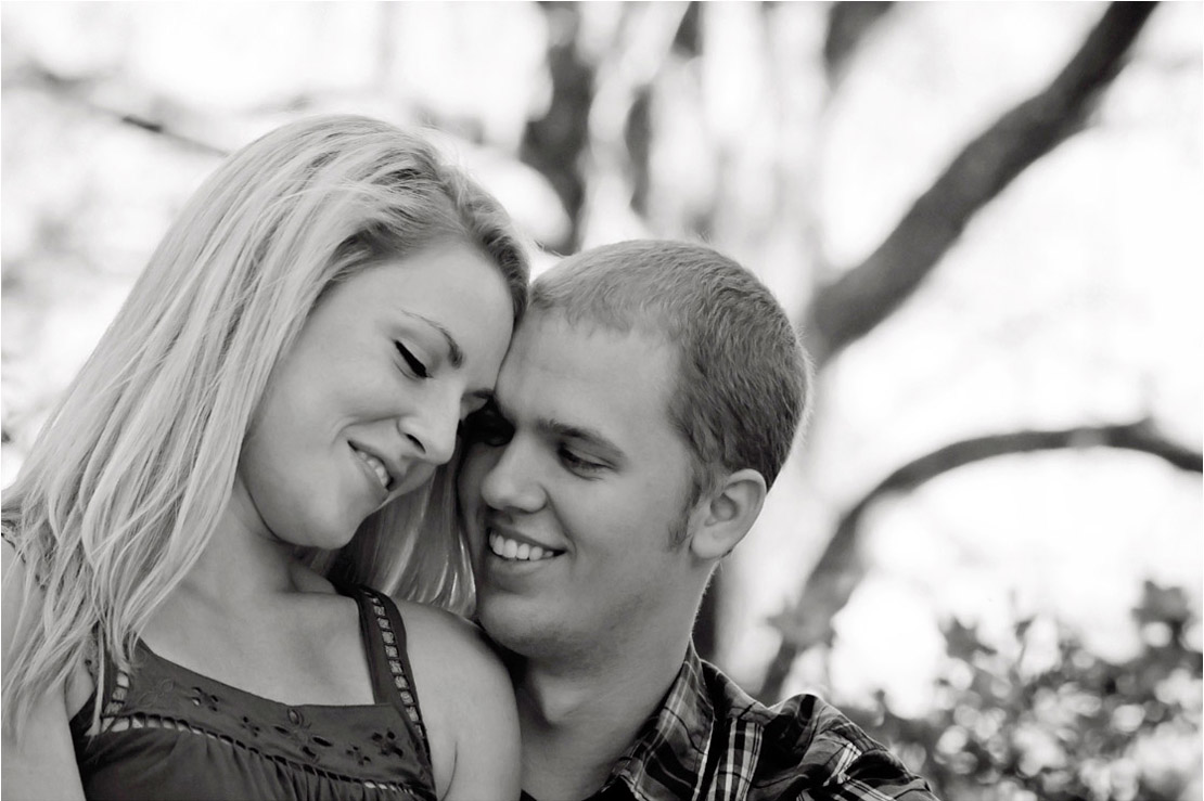 Orlando Engagement Photography - Leu Gardens