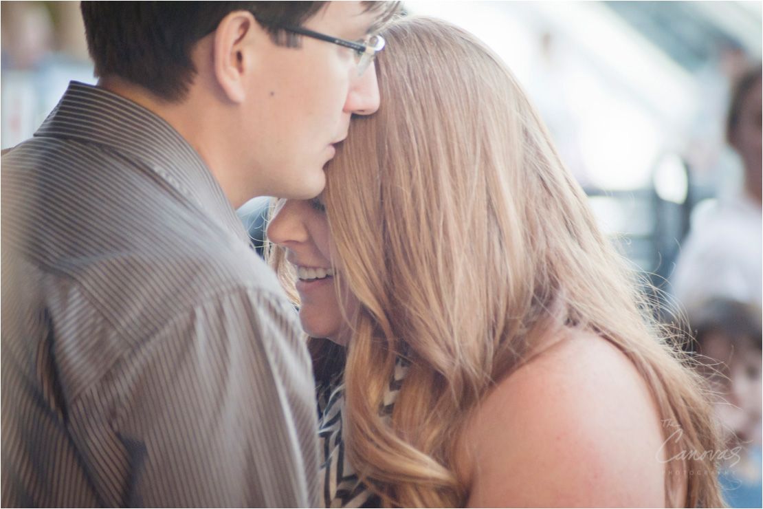 30_Brittany_Matt_airport_engagement_orlando