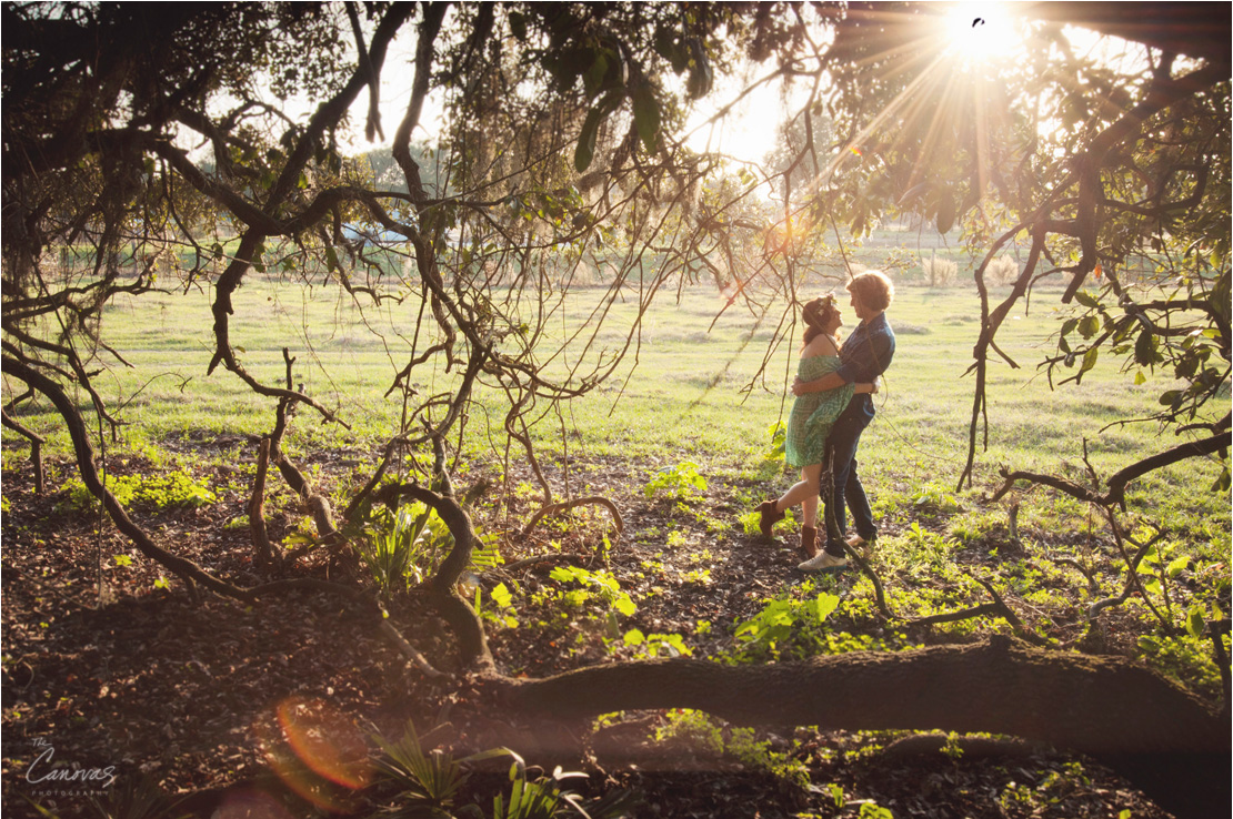 37_DeLand_Engagement_styled_the_Canovas_photography