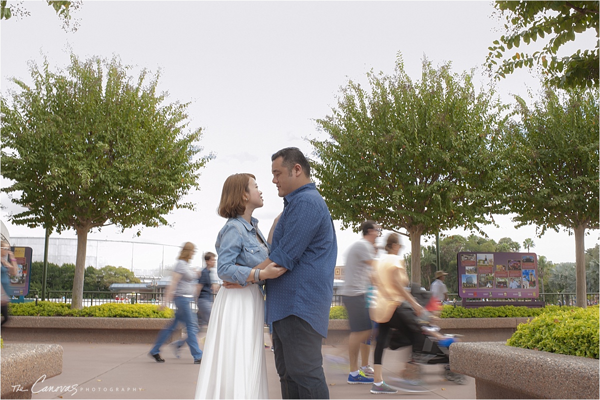 disney world engagement photo session