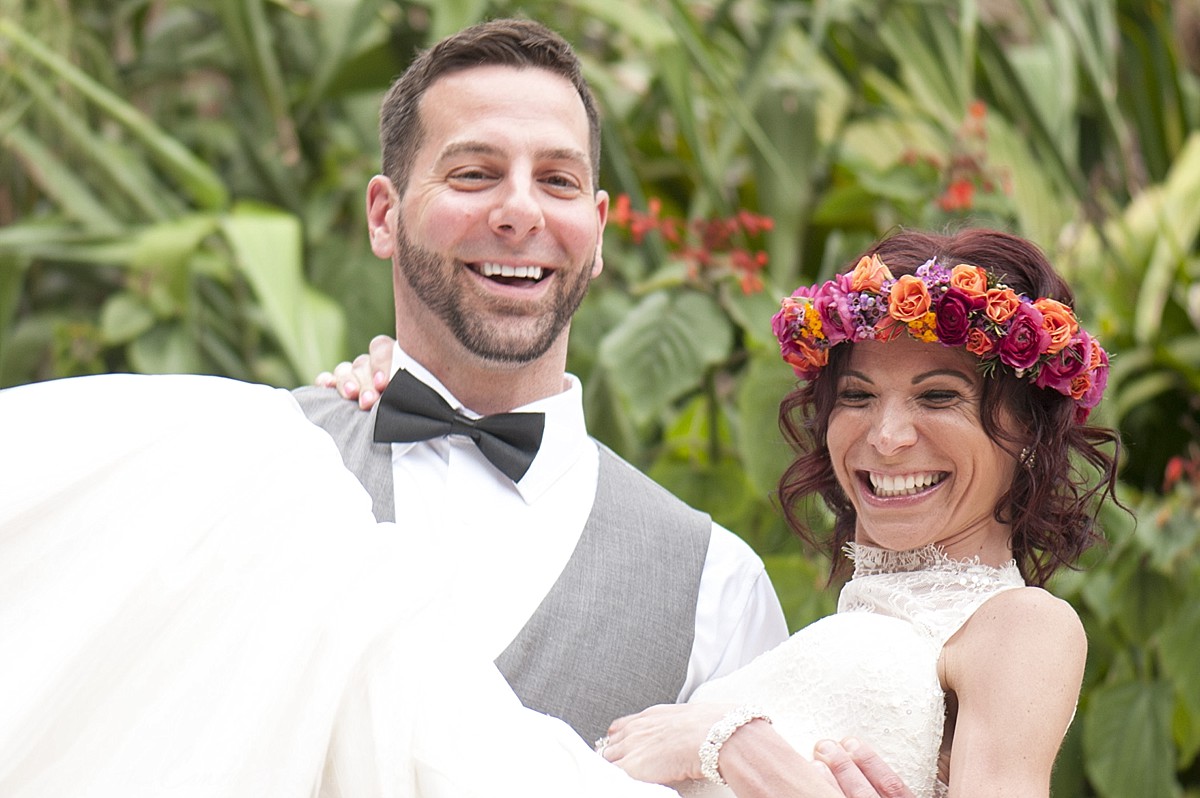 26_Animal_Kingdom_Bridal_Portraits_The_Canovas_Photo