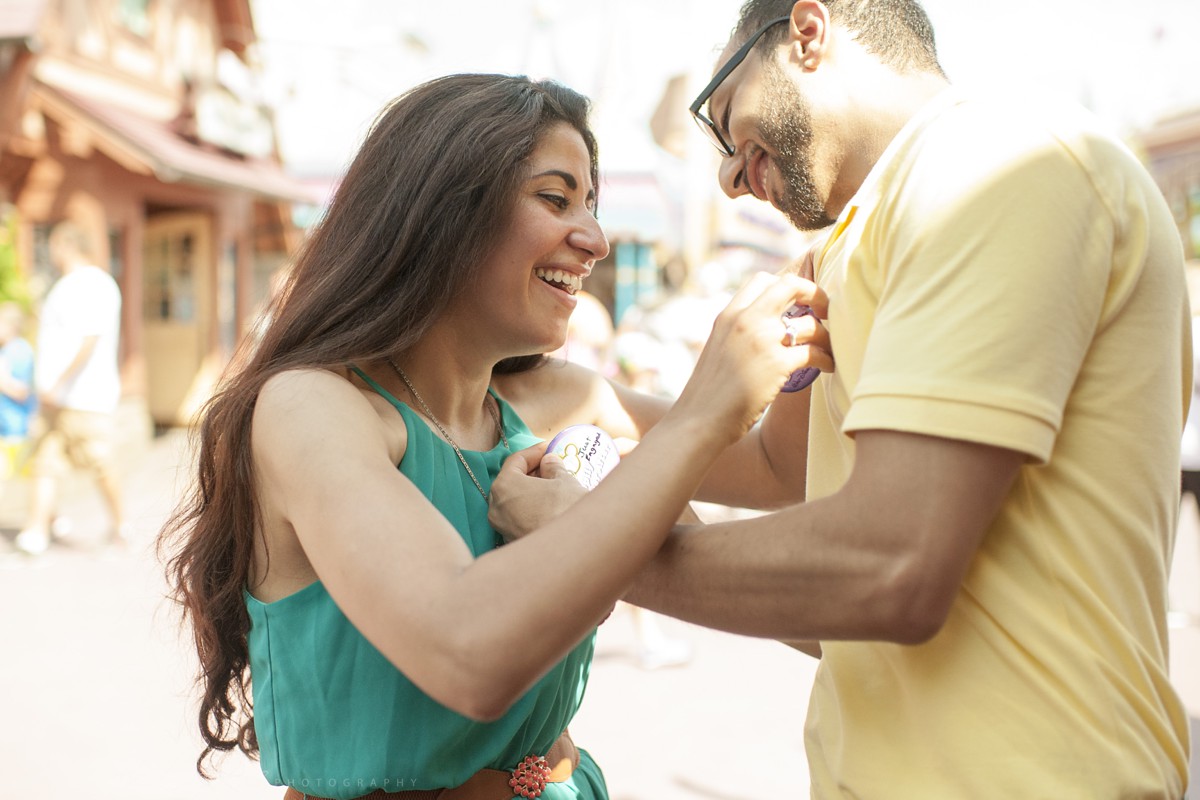 40_Magic_Kingdom_engagement_shoot_Canovas