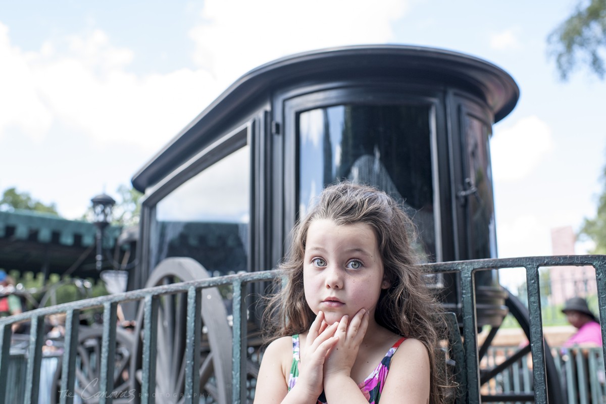 32_Disney_Family_portrait_The_Canovas_Photography