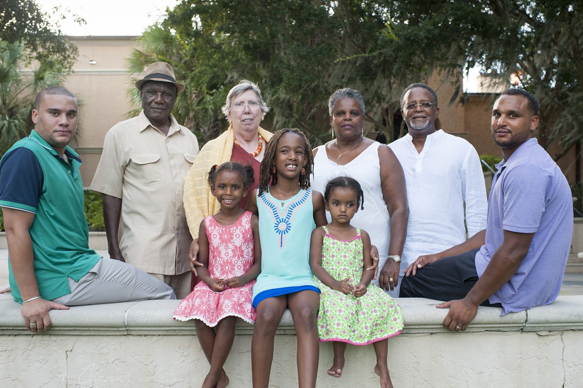 01_Family_Portraits_Winter_Park_The_Canovas_Photo