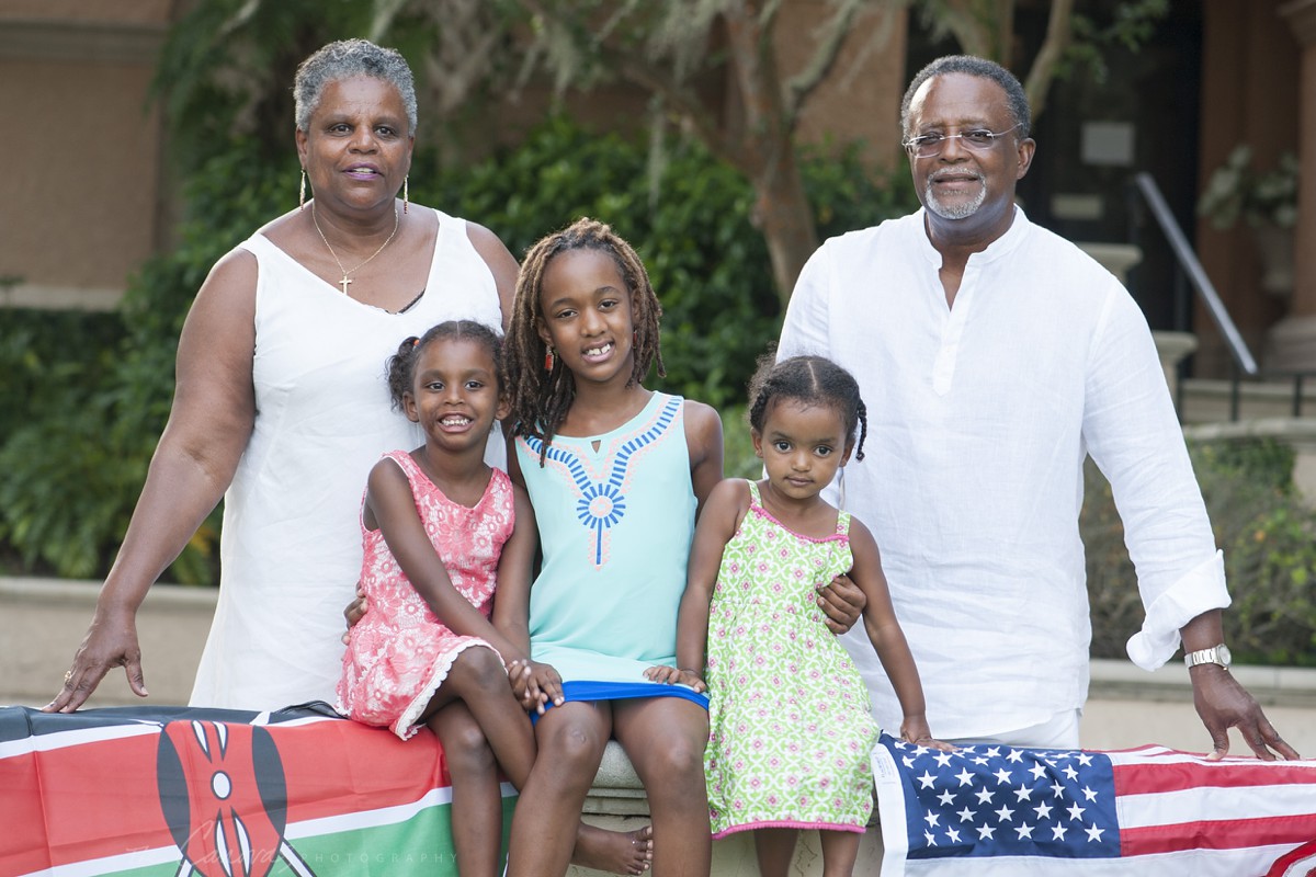 34_Family_Portraits_Winter_Park_The_Canovas_Photo