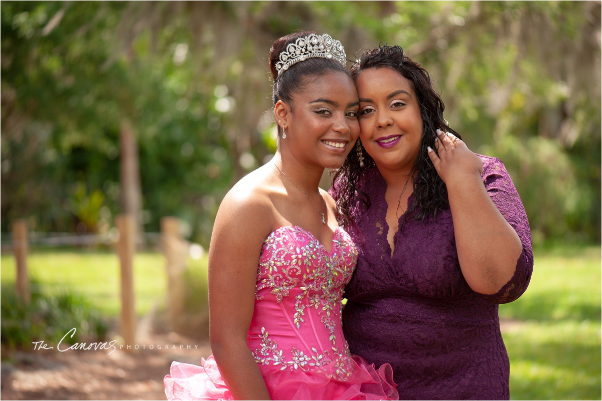 Orlando Quinceañera Portraits, quinceanera photography packages, professional photographers orlando fl, quinceanera photography packages orlando, sweet 15 photography packages, quinceanera photographers near me