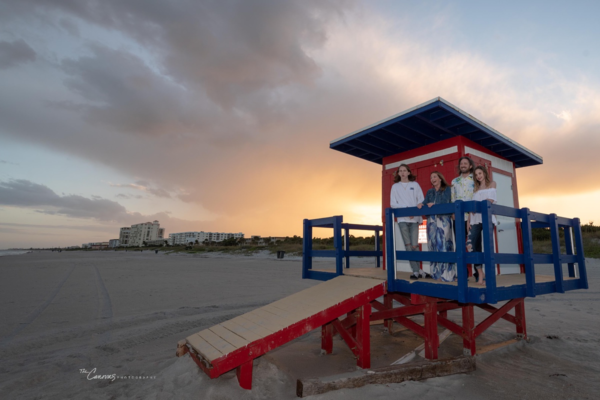 Family shoot in Cocoa Beach Florida | The Canovas Photography