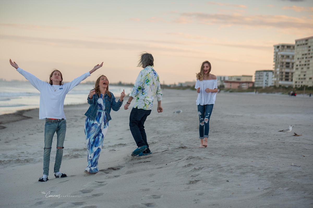 Family shoot in Cocoa Beach Florida | The Canovas Photography