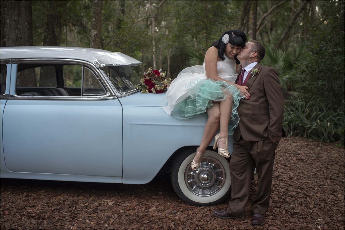 Bridle Oaks Vintage Wedding | Scarlette and Sean Sneak Peek