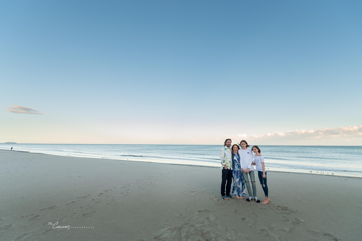 Family shoot in Cocoa Beach Florida | The Canovas Photography