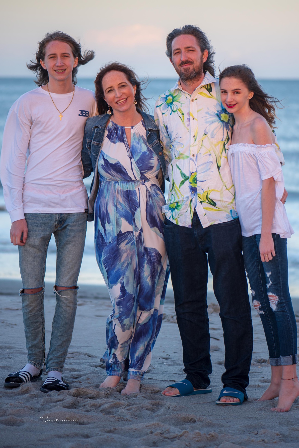 Family shoot in Cocoa Beach Florida | The Canovas Photography