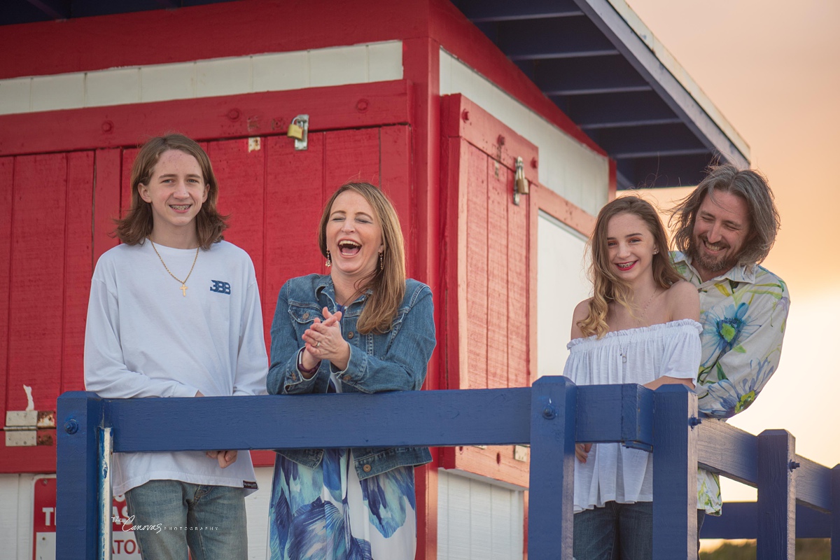 Family shoot in Cocoa Beach Florida | The Canovas Photography