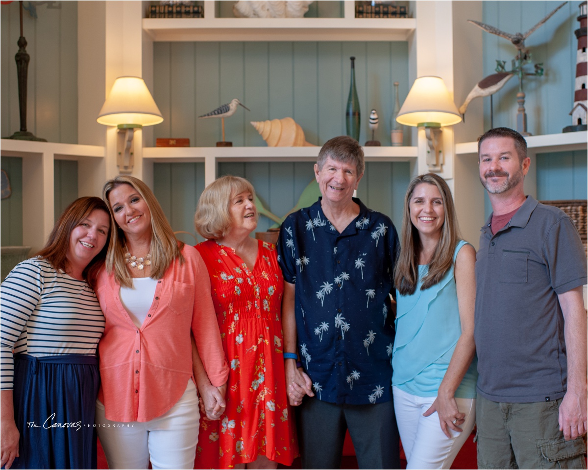 Disney Family Portraits | Disney's Beach Club Resort | Family Reunion