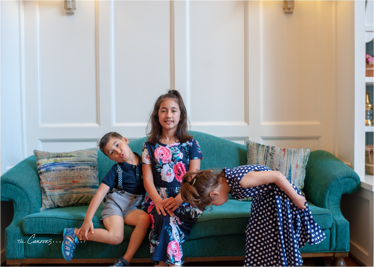 Disney Family Portraits | Disney's Beach Club Resort | Family Reunion