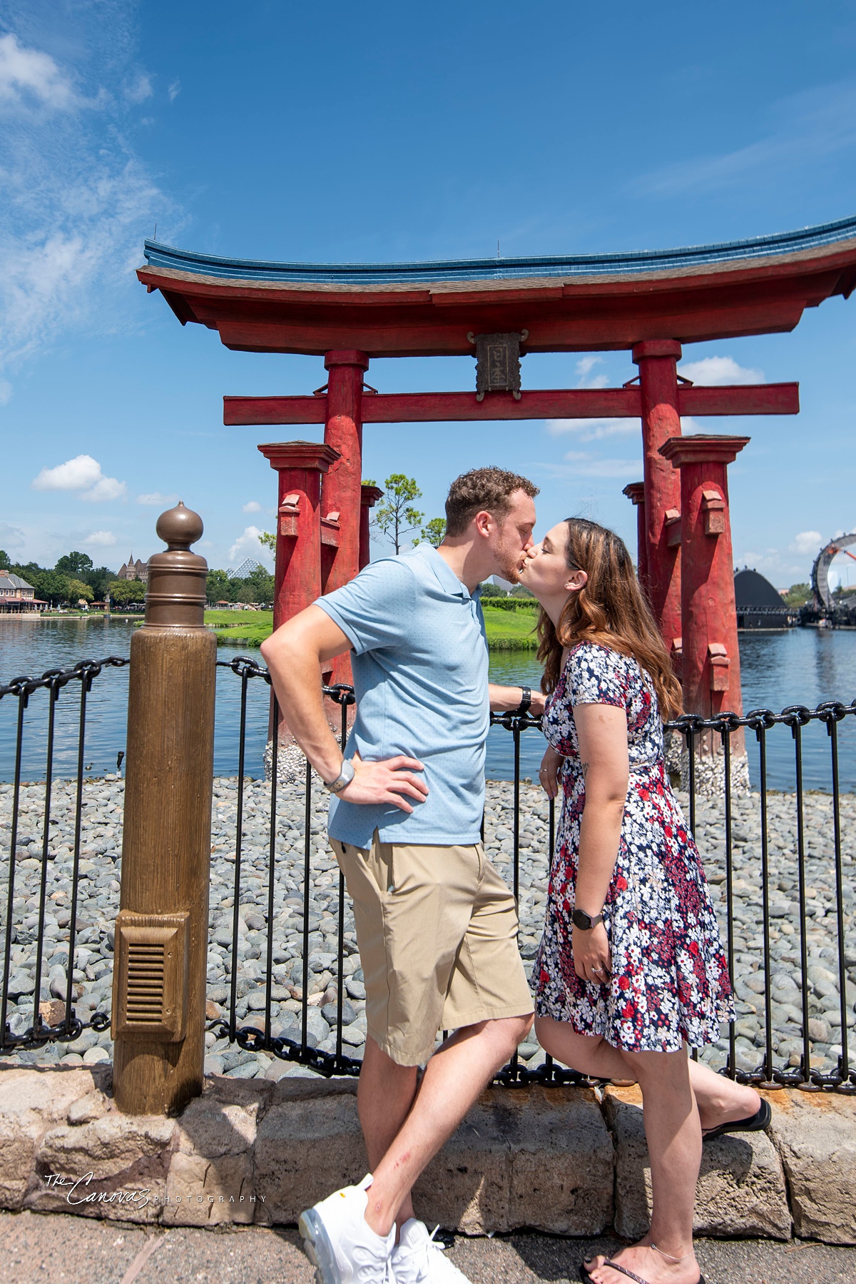 Proposal Photography at Epocot - Disney World