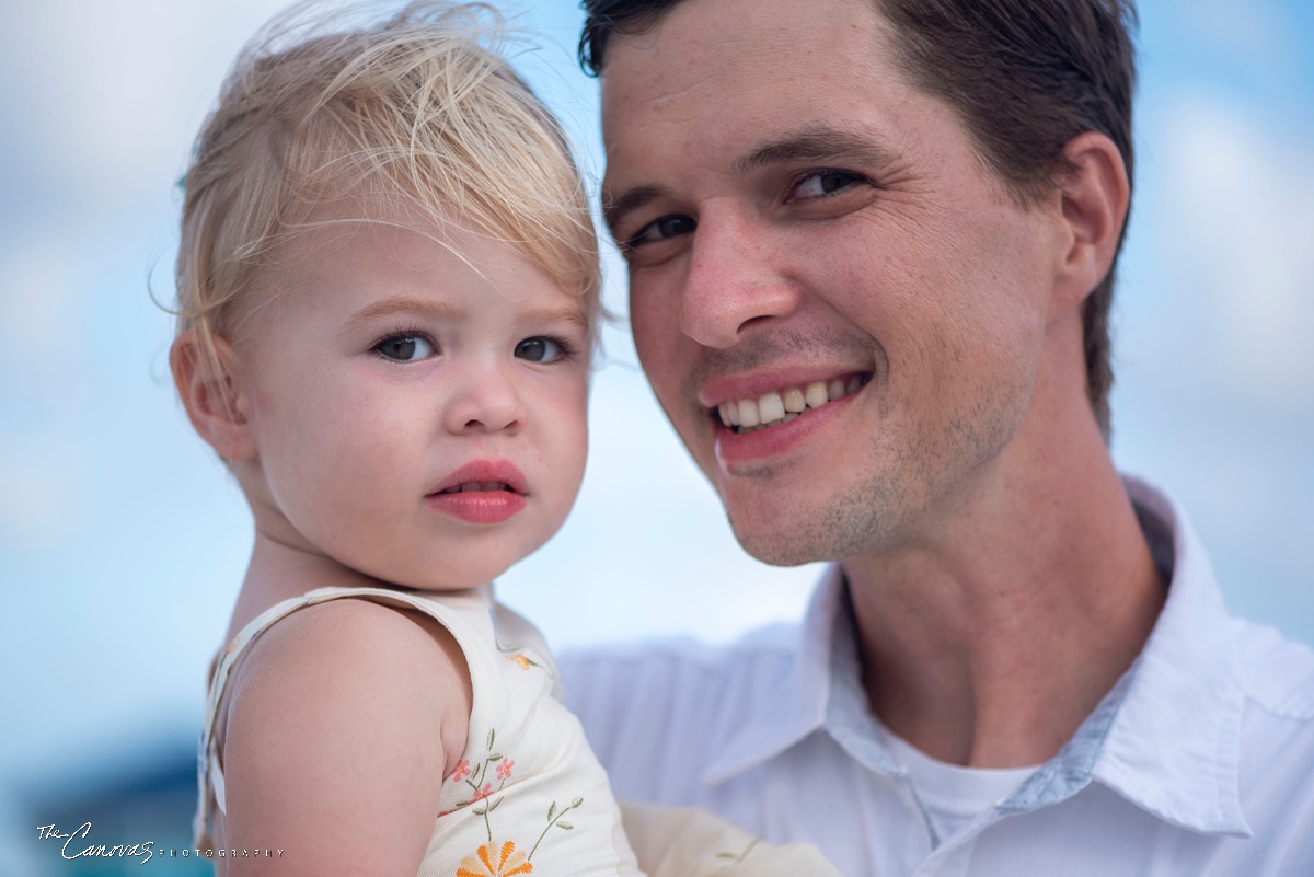 Beach Family Photos and Maternity Photos in New Smyrna Beach