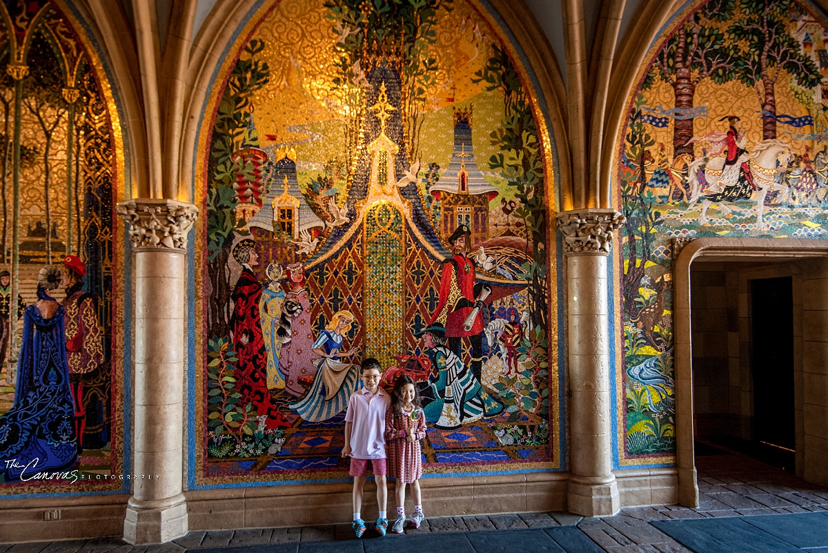 Family photography at Magic Kingdom, Orlando family photographers