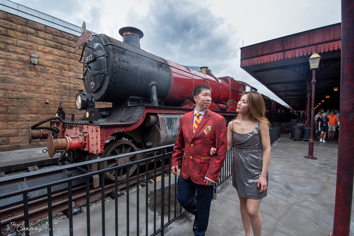 universal studios elopement photography, engagement photography universal studios orlando