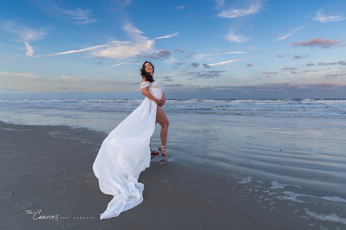 Maternity Portraits on New Smyrna Beach, maternity photographer near me