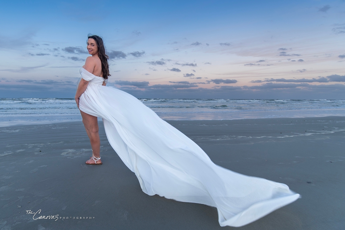 Maternity Portraits on New Smyrna Beach, maternity photographer near me