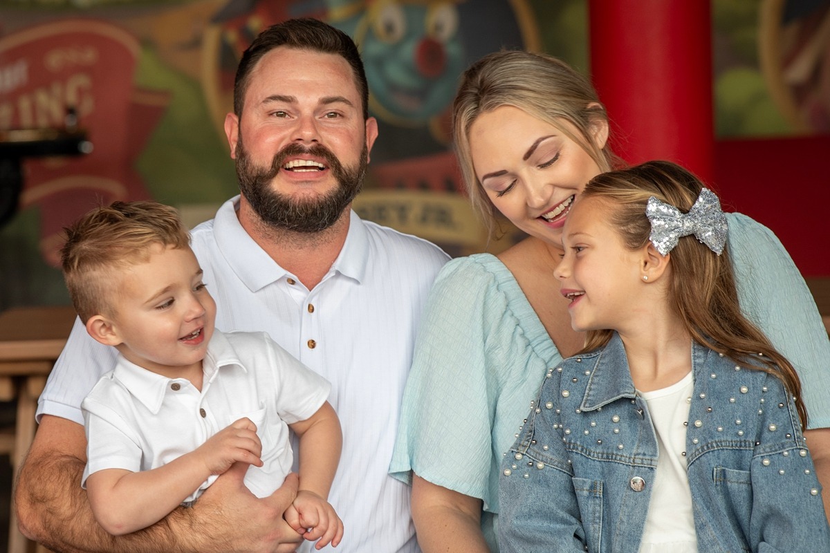 family photographer near me Disney World