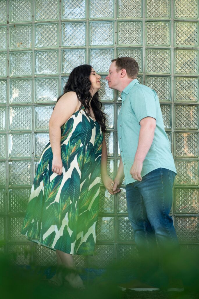 Lake Eola proposal photography, engagement photography Lake Eola