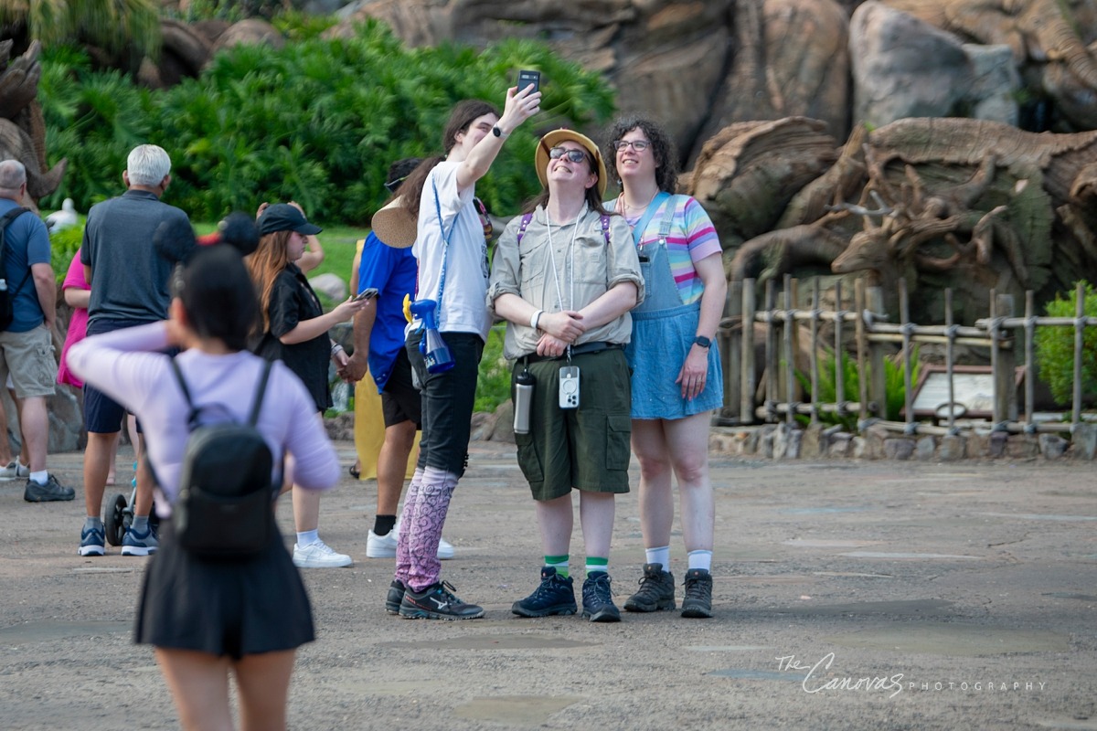 Disney Animal Kingdom portrait photographers, get family pics taken at Animal Kingdom Orlando