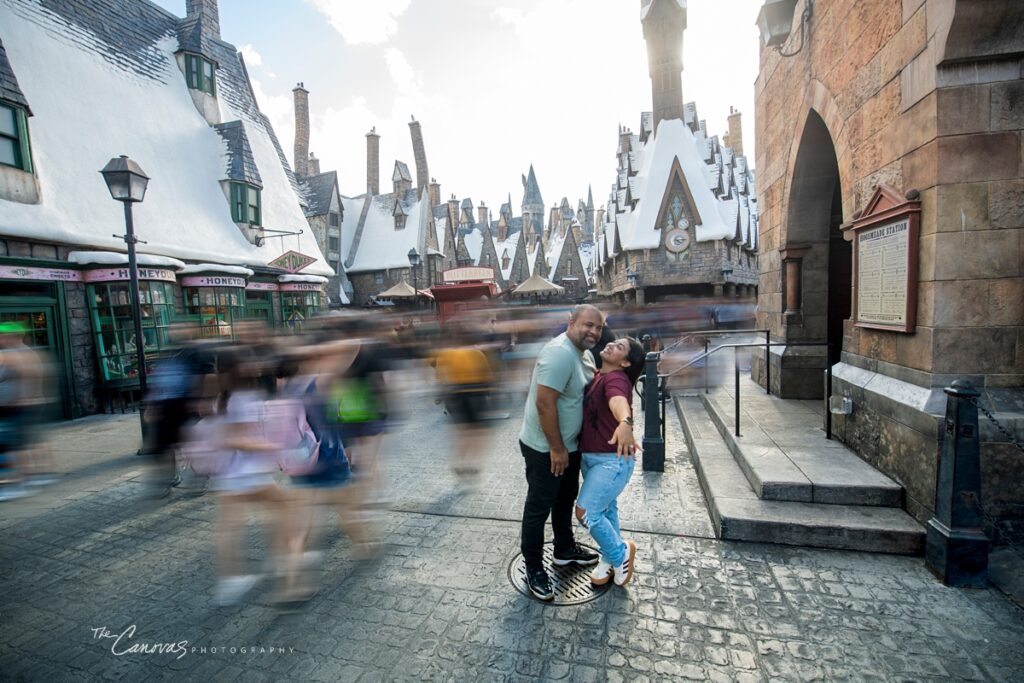 universal studios proposal photographer, Universal studios proposal photographer ideas, Universal Studios photoshoot. engagement session Universal Studios