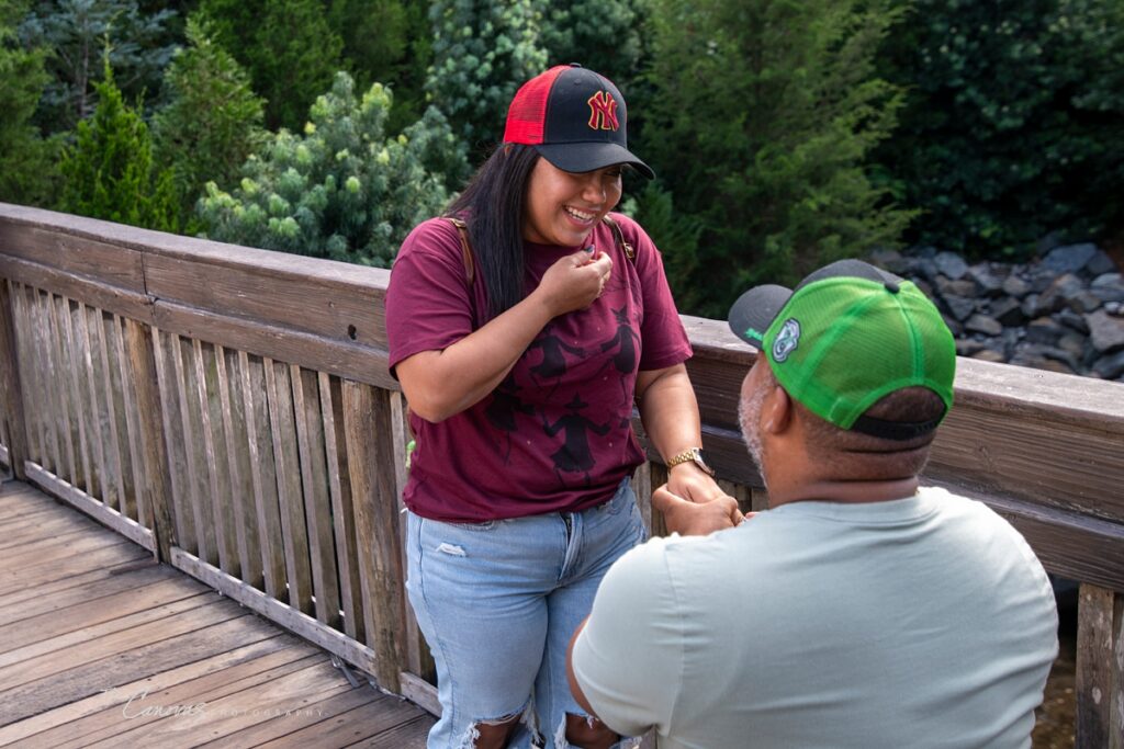 universal studios proposal photographer, Universal studios proposal photographer ideas, Universal Studios photoshoot. engagement session Universal Studios