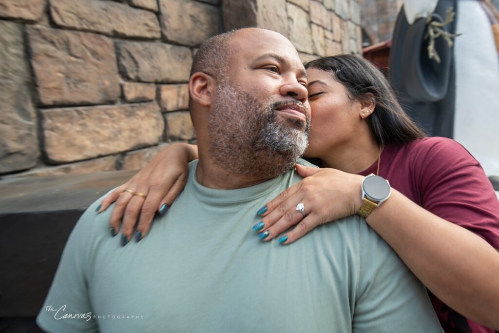 universal studios proposal photographer, Universal studios proposal photographer ideas, Universal Studios photoshoot. engagement session Universal Studios